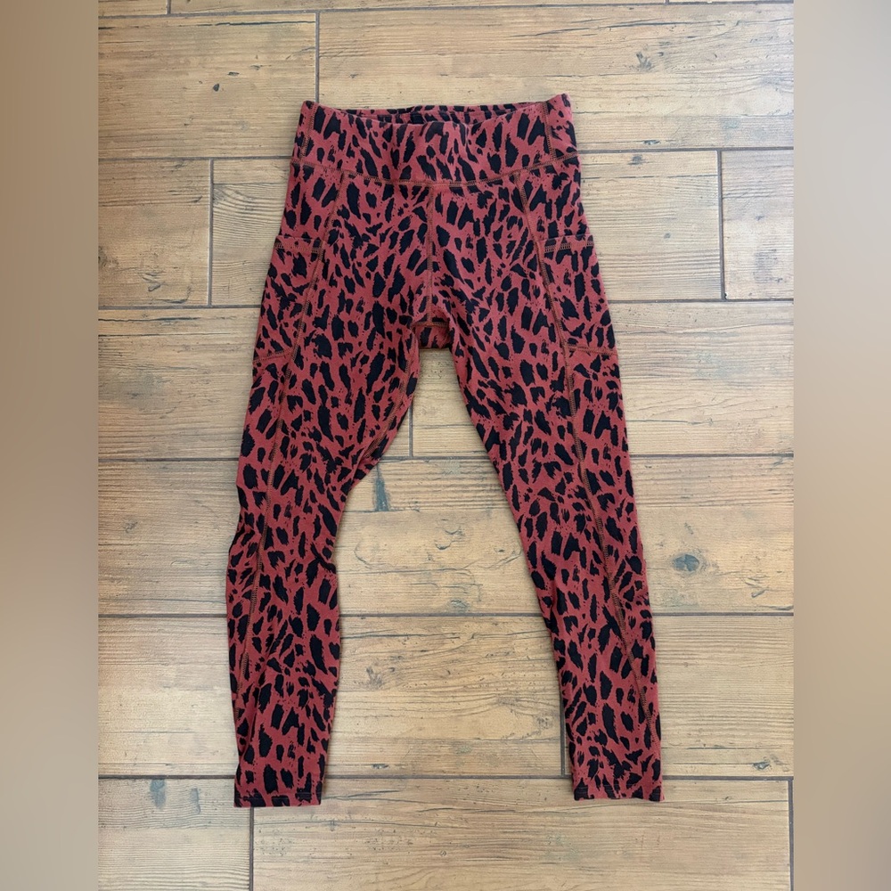 Pact Cropped Athletic Leggings